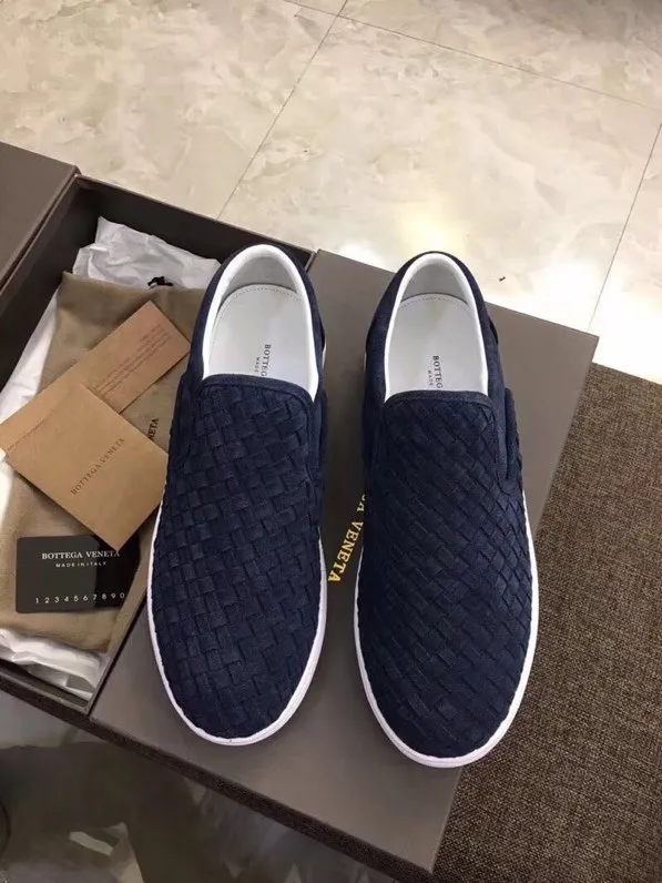 Men's men's shoes 💰420 [New style] 🎍🎍⚠️BOTTEGA VENETA) BV fashionable and casual classic, classic on sale ⬆️⬆️! (High quality) only better than genuine products from counters! Top handcrafted woven decoration [strong]💯💯 Breathable mesh lining plus mixed sheepskin and original latex feet! Genuine rubber anti-slip outsole! ! Super comfortable! Welcome to compare the authentic products at the counter! 38 to 44 (45 can be customized